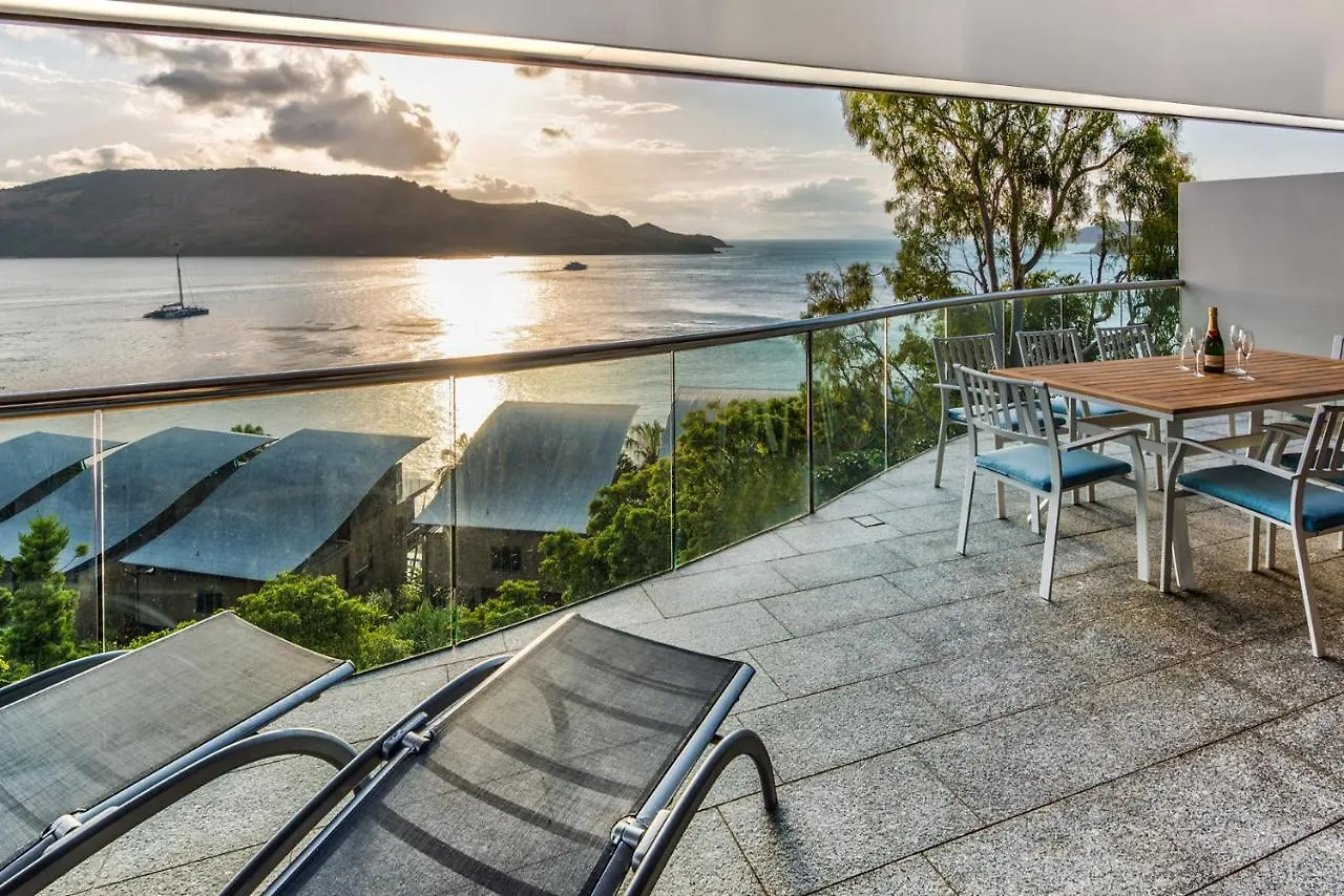 Waves 5 Luxury 3 Bedroom Breathtaking Ocean Views Central Location Hamiltonův ostrov