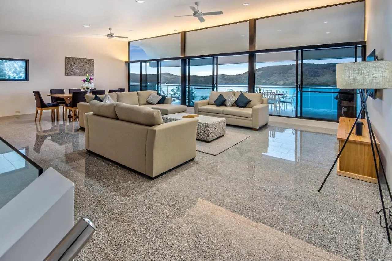 Waves 5 Luxury 3 Bedroom Breathtaking Ocean Views Central Location Hamiltonův ostrov Austrálie